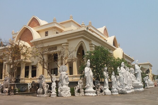 Hue to Hoi An by Private Car - Comparing Private Car Services for the Best Experience