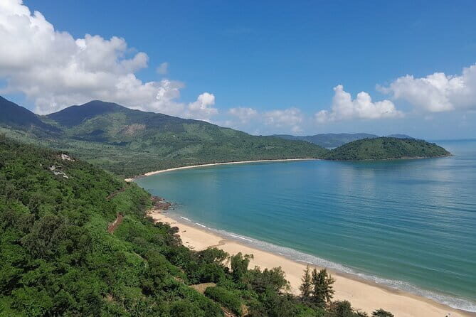 Hue to Hoi An Private Transfer via Hai Van Pass with Multi Option - The Journey Begins: From Hue to Hoi An