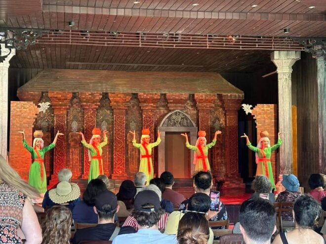 Hue to Hoi An via My Son Sanctuary by Private Car Transfer - Professional Driver and Vehicle