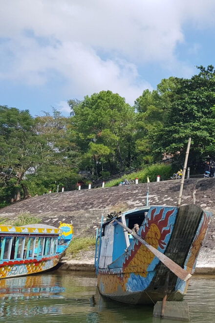 Hue: Walking Tour to Thien Mu Pagoda and Back by Boat Trip - Exclusions to Consider