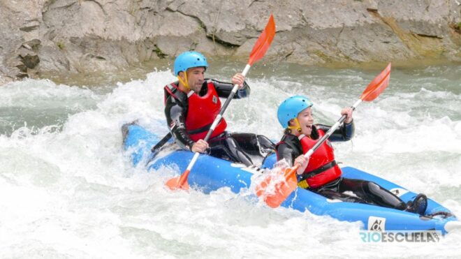 Huesca: River Kayak in the Pyrenean Geological Route - Inclusions