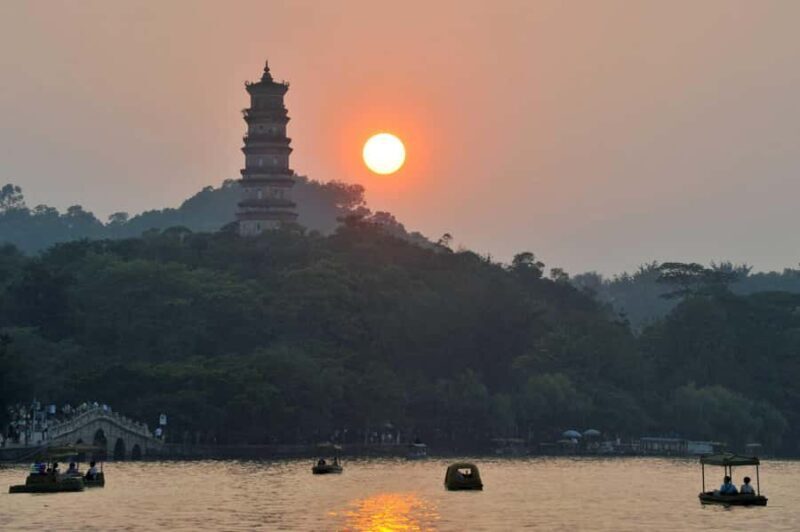 Huizhou Old Town City Walk  Lake, History & Local Life Tour - Who Will Enjoy This Tour?
