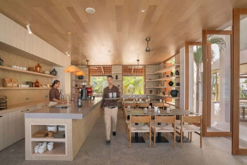 Hulhumale: Riveli Beach Club Day Pass with 3-Course Meal - Good To Know