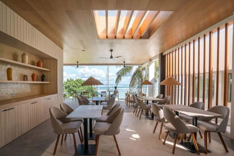 Hulhumale: Riveli Beach Club Day Pass with 3-Course Meal - Engaging Intro