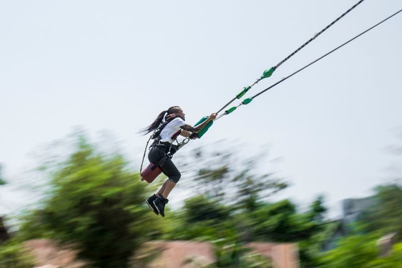 Human Slingshot & Bungee Jump Package at Fun Park Pattaya - Bungee jump: a longer pause before the drop