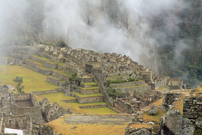 Humantay Lake and Machupicchu 2-Day in 3-Star Hotel - Discovering Machu Picchu