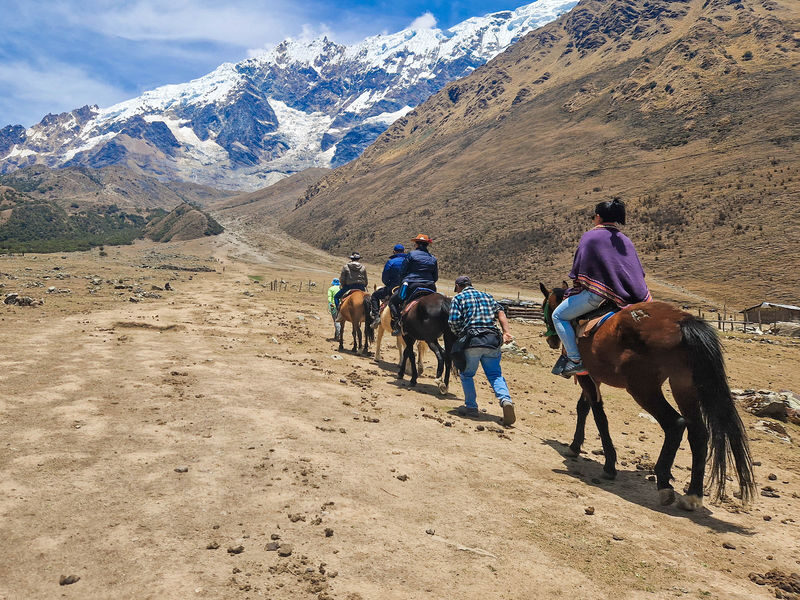 Humantay Lake Hike - Discover the Beauty of the Andes - Breakfast, the drive, and the guided walk