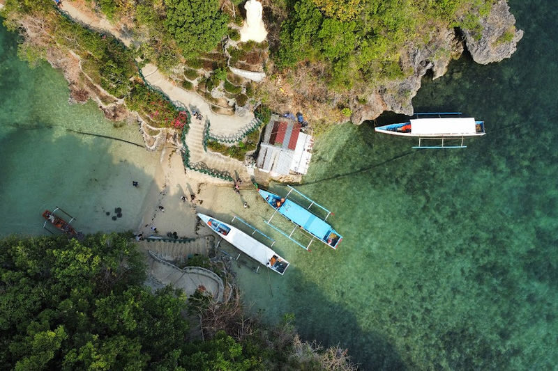 Hundred Islands Pangasinan Day Tour from Manila - From the van to Alaminos
