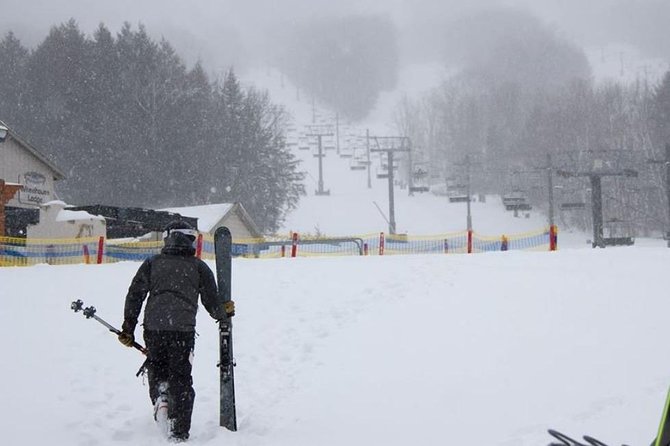 Hunter Mountain Ski & Board Lift Pass With Transportation, NYC - Pricing and Booking Details