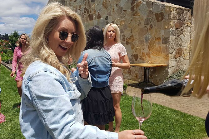 Hunter Valley Small Group Wine, Gin, Cheese & Chocolate Tour From Sydney - Overall Rating and Endorsements