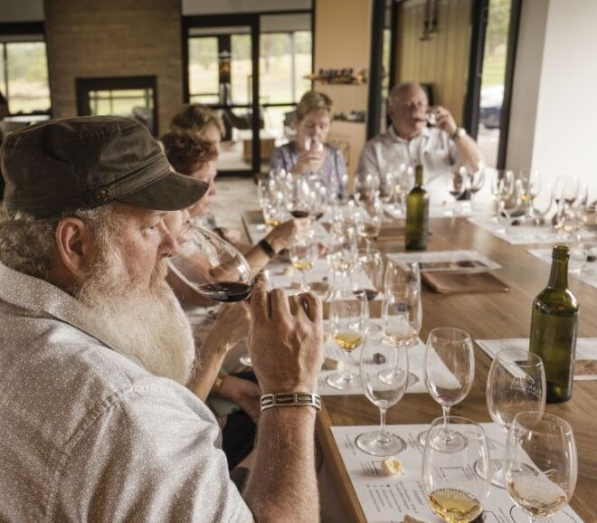 Hunter Valley: Uncork the Hunter Full-Day Wine Tour - Gourmet Lunch and Food Pairings