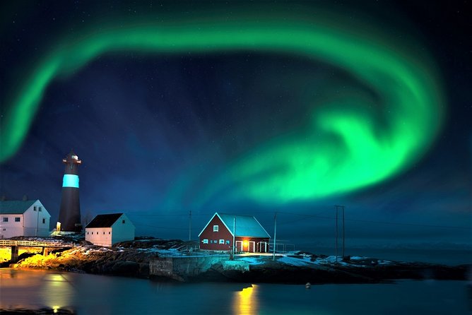 Hunting for Reykjavik Northern Lights Private Tour - Private Tour Benefits