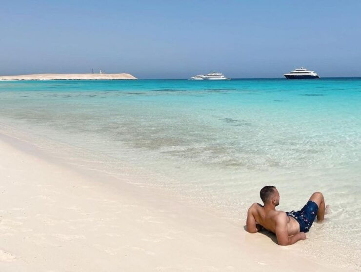 Hurghada: Dolphin Watching Private Yacht & Island Tour - Booking Details