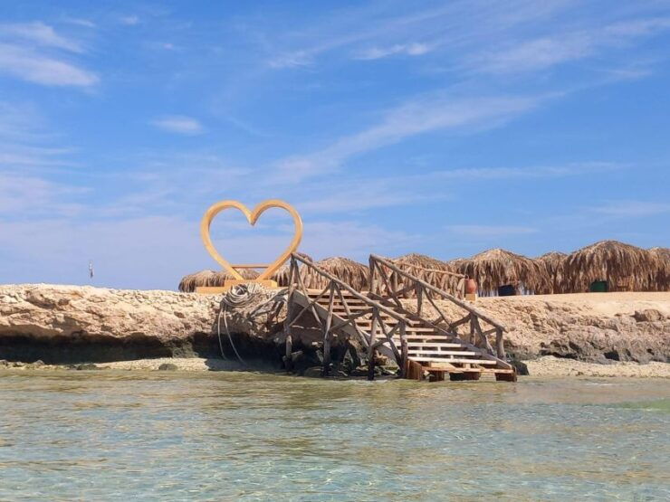 Hurghada: Go Elegance To Magawish Island W Snorkel & Lunch - Highlights of the Trip