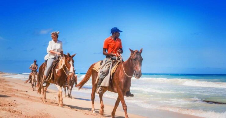 Hurghada: Horse Ride Along the Sea & Desert With Transfers - Booking Details