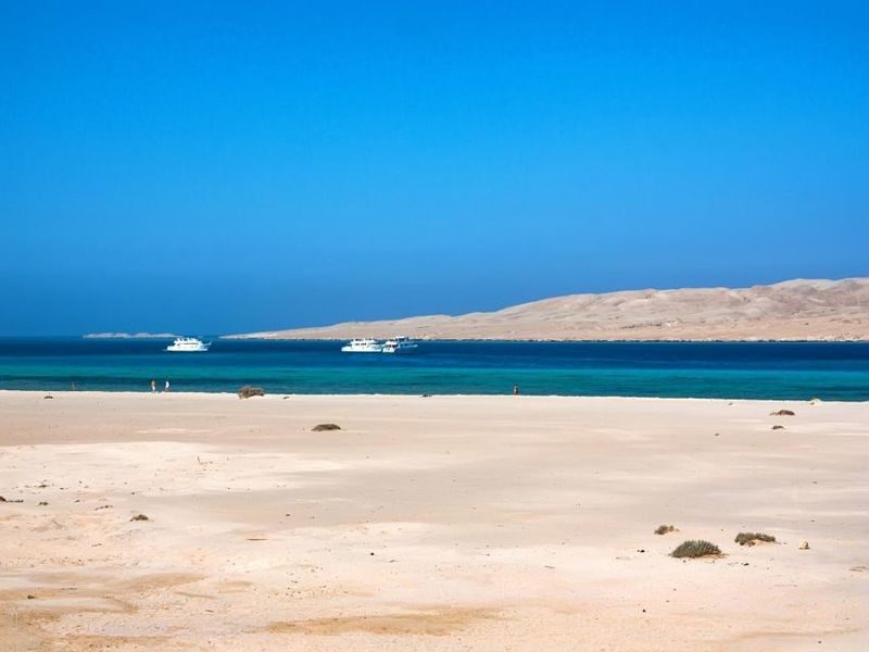 Hurghada Orange Bay Half-Day Speedboat Adventure - Paradise Island and the first island stop