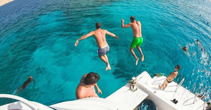 Hurghada: Red Sea Snorkeling Day Tour With Lunch and Yacht - Booking and Logistics Details