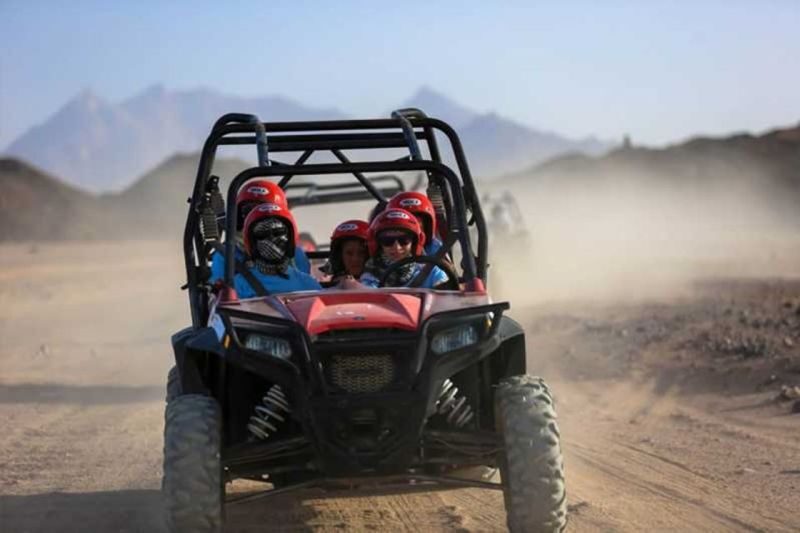 Hurghada Sahara Desert Safari & Bedouin Village Tour - BBQ dinner under the night sky