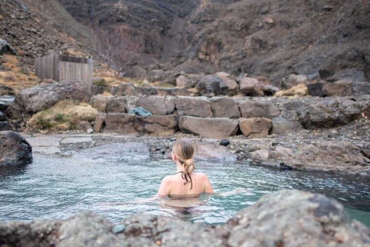 Husafell: Canyon Baths Soak with Short Highlands Hike - Authentic and Intimate Experience, Perfect for Nature Lovers