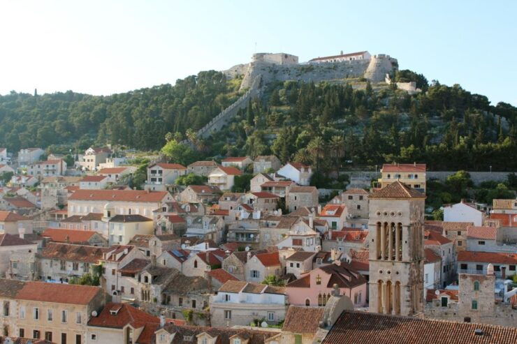 Hvar City: 2-Hour Small-Group Walking Tour - Live Tour Guide and Group Size