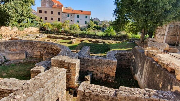 Hvar: Day Trip From Split With Wine Tasting - Itinerary Highlights