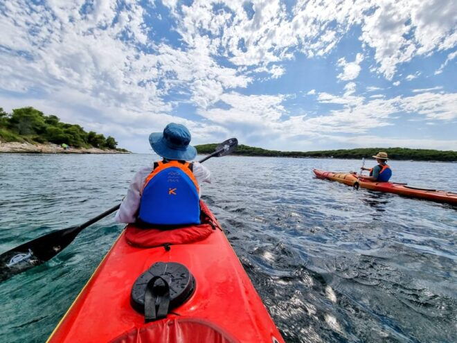 Hvar: Half Day Kayak Tour to Pakleni Islands - Itinerary Details