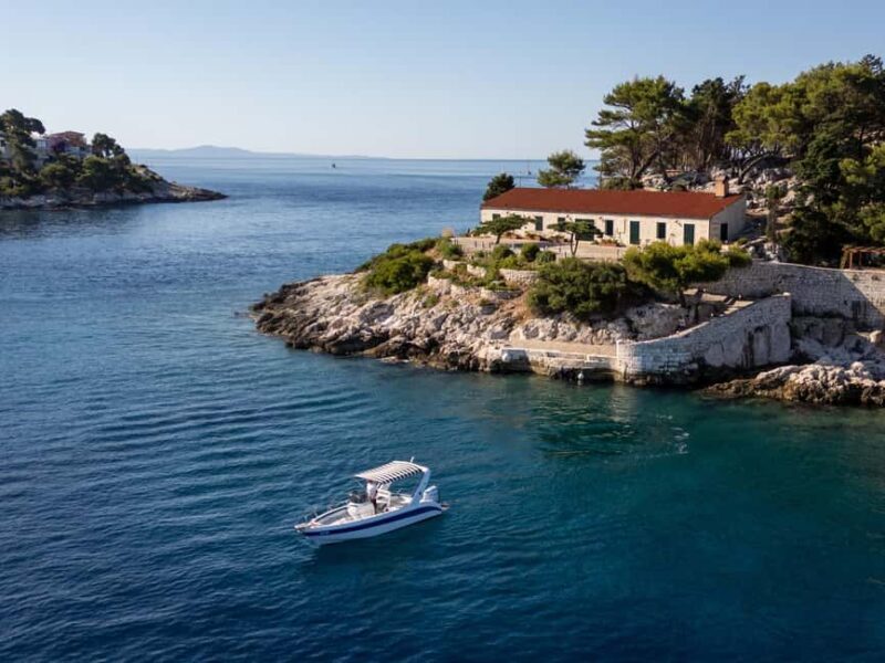 Hvar: Private Speedboat Tour Blue Green Caves, Vis & Pakleni - FAQ