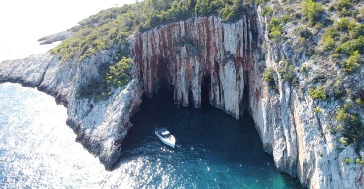 Hvar: South Shore & Pakleni Islands Private Speedboat Tour - Tour Highlights