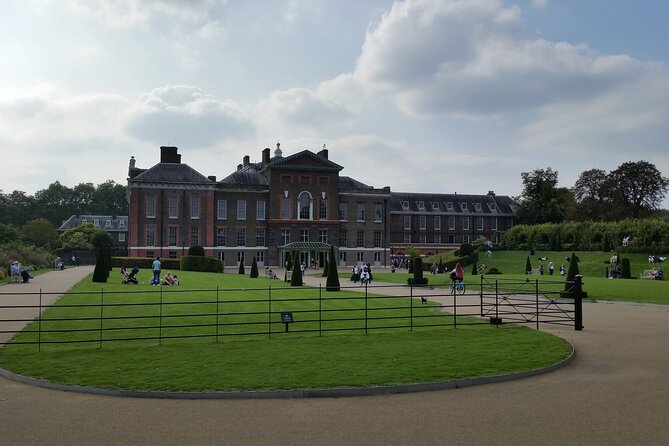 Hyde Park and Kensington Gardens: A Self-Guided Audio Tour - Overview and Features of the Audio Tour