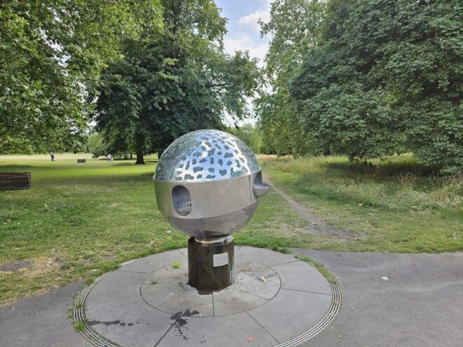Hyde Park Walk by Sams Walk - Meeting Point and Directions
