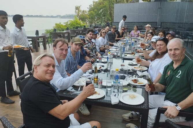 Hyderabad: A Private Full-Day Guided City Tour with Ethnic Lunch - Good To Know