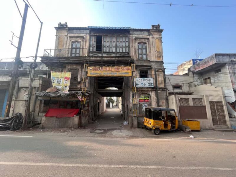 Hyderabad: City Tour with Transportation and Guide - Final Thoughts