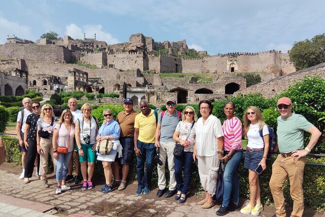Hyderabad: Private Guided Tour of Golconda Fort, Royal Necropolis - Good To Know  