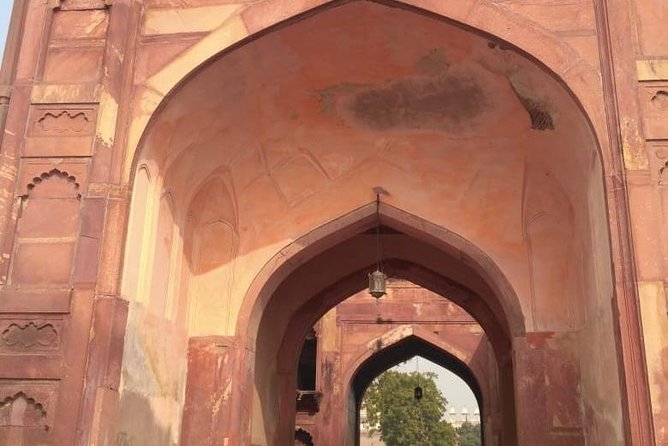 Hyderabad to Agra Taj Mahal Same Day Trip With Return Flights - Frequently Asked Questions