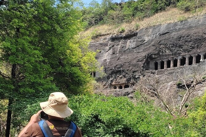 Hyderabad to Aurangabad: Explore the Man-made Wonder of India - Best Time to Visit Aurangabad