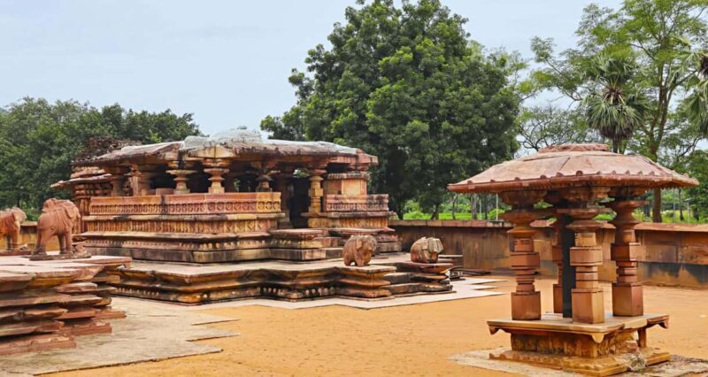 Hyderabad: Warangal Guided Day Trip with Hotel Pickup - Detailed Breakdown of the Itinerary