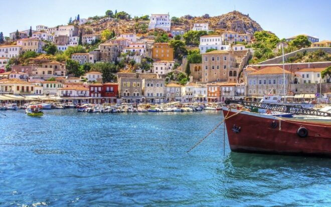 Hydra & Poros: 2 Islands Private Day Tour From Athens - Exploring Hydra: Oldest Settlement and Local Architecture