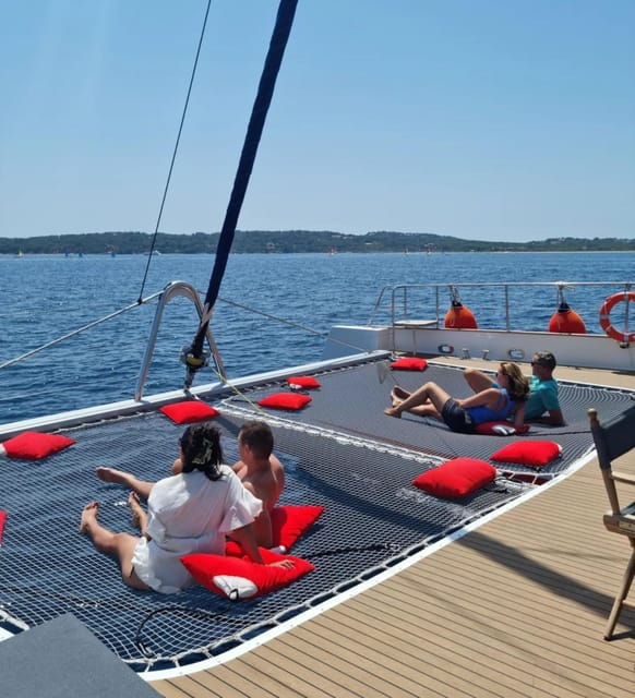 Hyères: Afternoon Cruise Along the Hyères Coastline - Itinerary and Experience