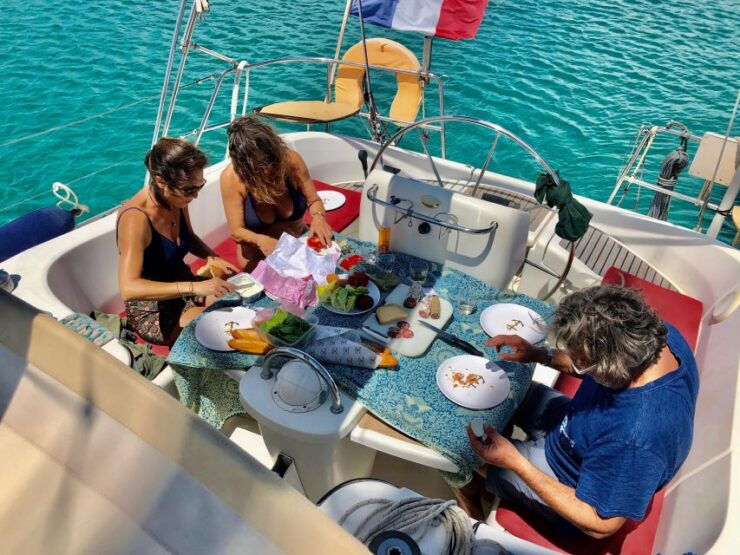 Hyères/ Porquerolles: Sailing Cruise Discovery - Experience Highlights
