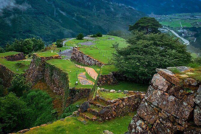Hyogo: Takeda Castle Castle in the Sky Mountain Hiking Tour - The Sum Up