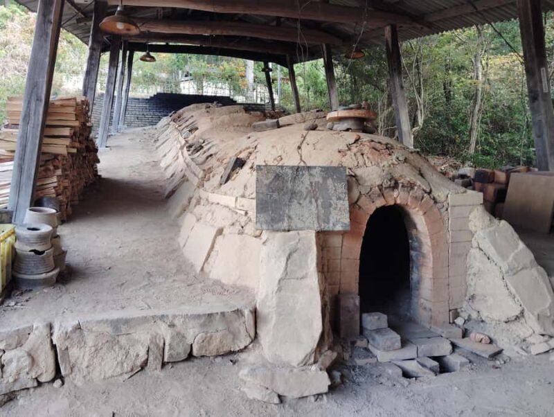 Hyogo: Tamba Pottery Tour of Kilns, Crafts, and Traditions - An In-Depth Look at the Tamba Pottery Tour