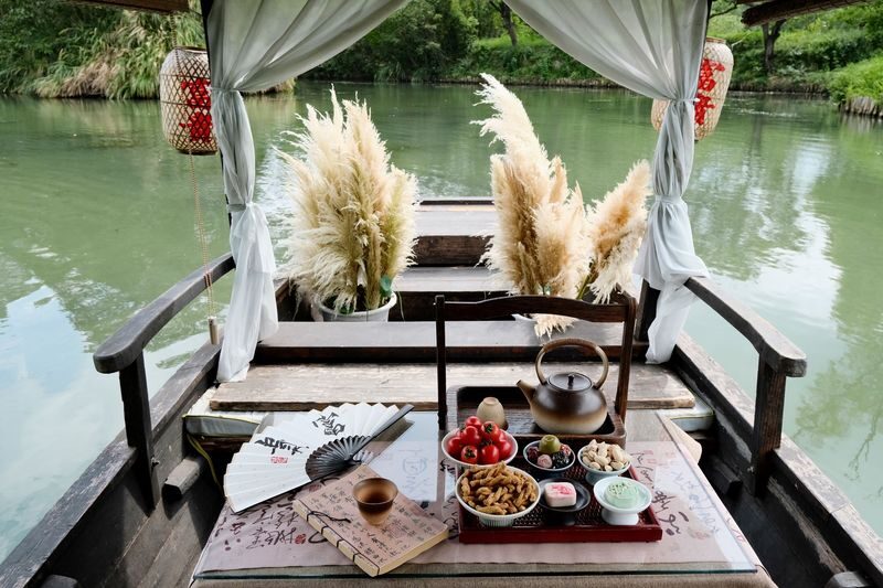 HZ Xixi Natl. Wetland Park Ticket + Rowing Boat Exp. Combo - Who should book this Xixi boat experience?