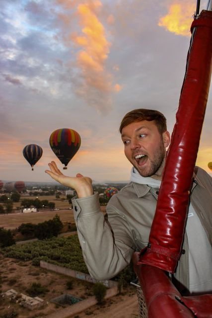 I Fly in a Hot Air Balloon From Mexico City and Have Breakfast in a Cave - Cave Breakfast Delights
