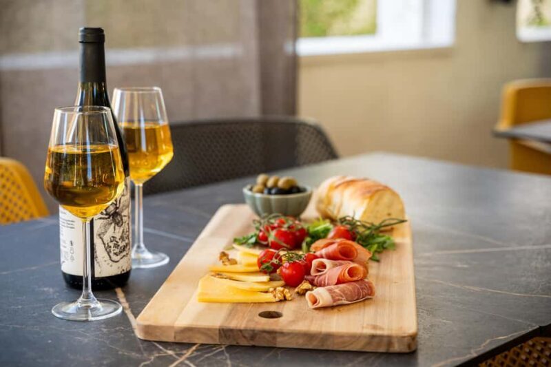 ibenik: Awarded Olive Oil, Local Wines & Food Experience - FAQs
