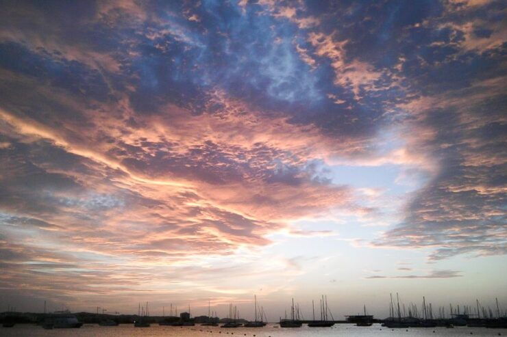 Ibiza: Beaches and Caves Instagram Boat Tour - Highlights