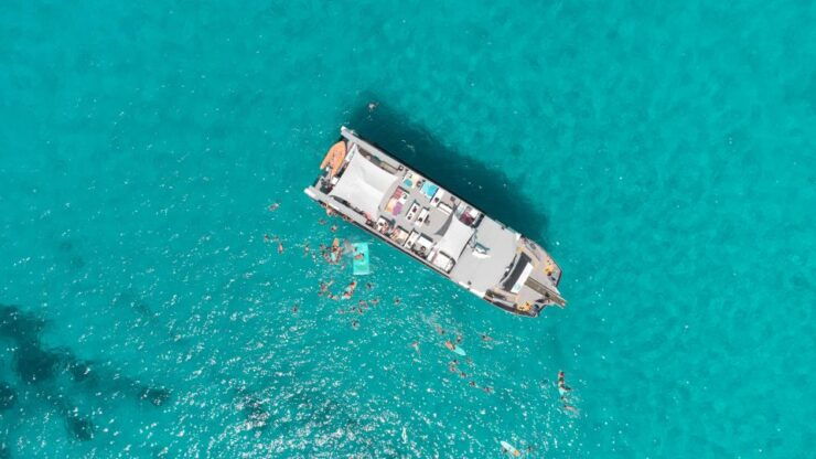 Ibiza: Cruise to Formentera With Open Bar and Buffet Lunch - Booking Details for the Cruise