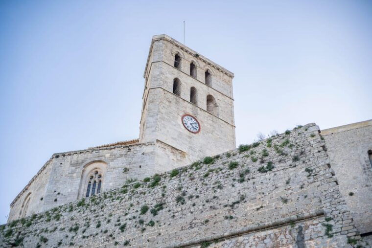 Ibiza: Dalt Vila Walking Tour With Sangría Workshop - Common Questions