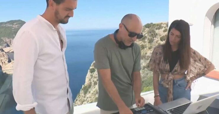 IBIZA DJ Lesson, Sunset and Party at Cafe Del Mar - Pricing and Duration