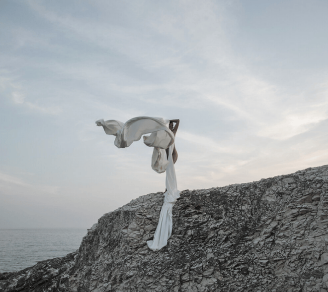 Ibiza: Golden Hour Photo Art Session - Artistic Focus