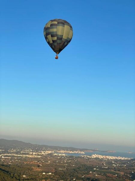 Ibiza: Hot Air Balloon Flight With Breakfast - Tips for an Enjoyable Experience
